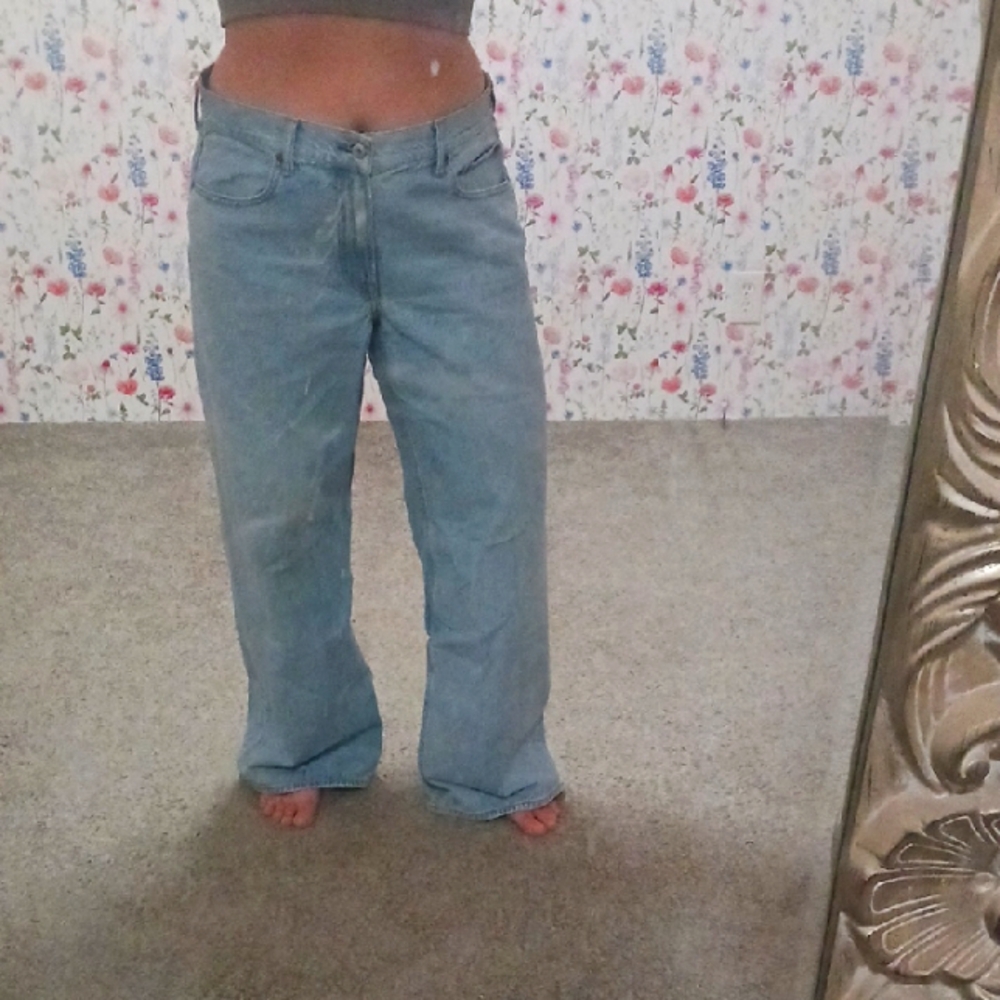 Abercrombie and fitch the ultra loose low rise regular length